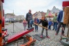 Korzovalo se. Při hudbě, módě, tanci i kulinářských zážitcích