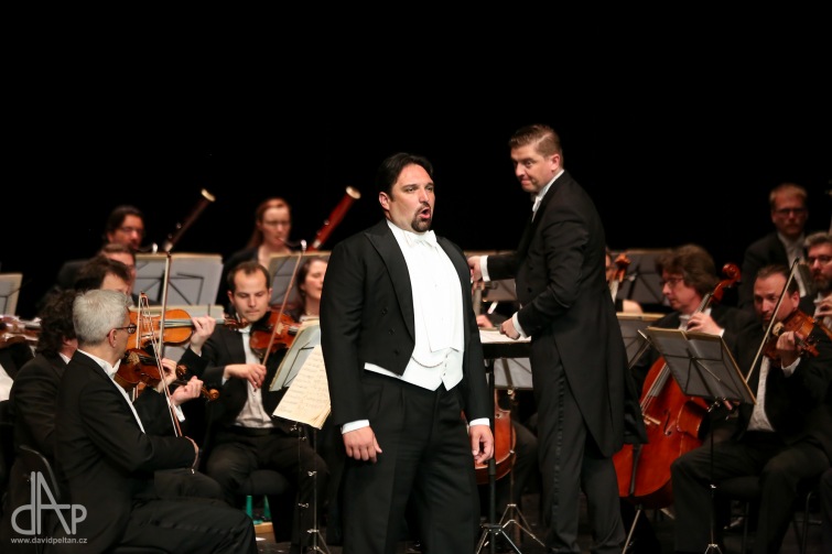 Konečně! Festival Klasici v Táboře si dopřál svůj vrchol, vystoupení Plachetky a Kněžíkové