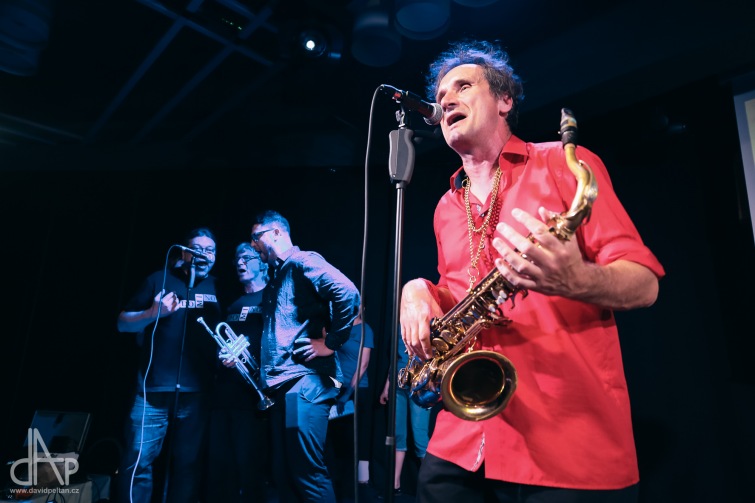 Pěvecký sbor Domino slavil 30. jubileum. K tanci vypomohli Lovesong orchestra