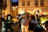 Stánek navštívily kvintety. Amadeus zahráli na náměstí Vivaldiho, BraAgas evropské lidovky