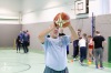 Vánoční hecboj dvojic byl zdravě vyhecovaný. Děti mnohdy měřily síly s dospělými