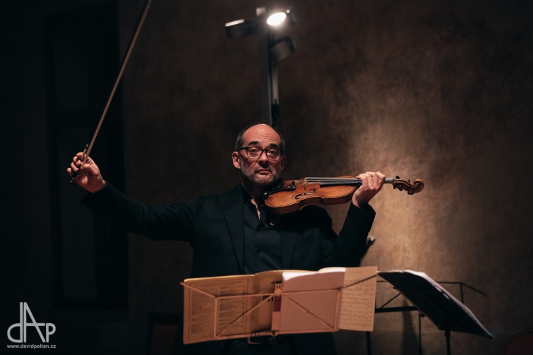Lidé se dočkali. Talich zaskočil za Mráčka a Klasici mohli odehrát odkládaný koncert