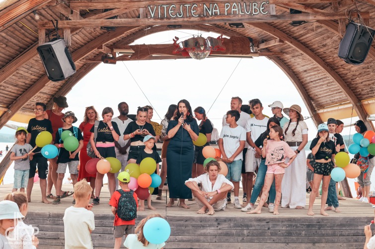 Děti z dětského domova připravily dětský den. Na Windy Pointu se bavily stovky lidí