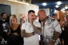 Jihočeská výtvarnice Šárka Vildová vystavuje v Rock Café. Přijel i bojovník Jiří Procházka