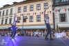 Komedianty v ulicích i návštěvníky skrápěl déšť. Nadšené publikum ale neodradil