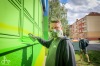 Sprejeři zkrášlili výměník. Rozzářila ho příroda