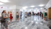 Foyer táborského Kina Svět má novou podobu. Kavárnu ozdobila výstava fotografií Šechtlové