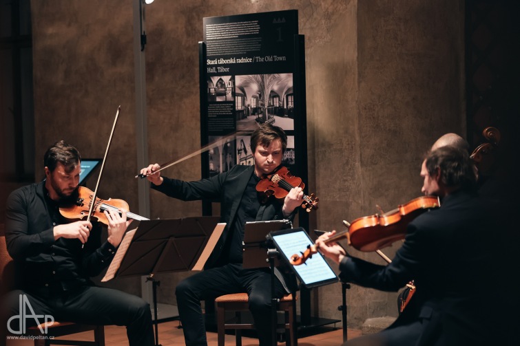 Pavel Bořkovec Quartet připomněl Janáčkovo i Tauského dílo. Po koncertě Plachetky s Havelkou a Melody Makers dojde na překvapení