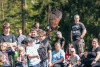 Kozí hrádek ovládli dravci, nad letním kinem to jiskřilo