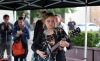 Kvietah a Jana Váňu spláchl déšť a zbytek koncertu dohráli mezi knihami 