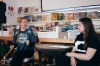 Festival Jeden svět přivezl do Tábora pestrou škálu filmů i uprchlou íránskou výtvarnici