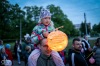 Sezimovo Ústím prošel lampionový průvod. Nechyběl ani ohňostroj 