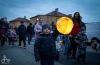 Sezimovo Ústím prošel lampionový průvod. Nechyběl ani ohňostroj 