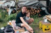 Takto bylo na DIY Festu. Lidi dostal do varu Banán i sólový Greg Rekus 