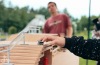 Prostě pohoda. Děti i rodiče si zkusili sprejerské umění, fingerboardy i akrobacii