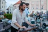 Stánek na náměstí v Táboře rozjížděli Bártovi, Bombónky, Peshata i Electra5 