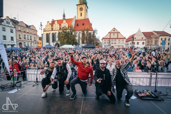 Pro Kaňku zahrál Xindl X. Výtěžek půjde na terénní program