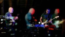 Z kořenů táborské scény roste Moronga, první deska zazní na domácí půdě s Planetami