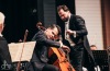 Publikum v úžasu. Dirigent Petr Popelka provedl Epoque Symphony orchestra s cellistou Václavem Petrem Novým světem
