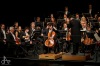 Publikum v úžasu. Dirigent Petr Popelka provedl Epoque Symphony orchestra s cellistou Václavem Petrem Novým světem