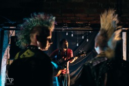 DIY Fest opět rození celou Cestu. Nachystal zábavu pro děti i punkáče