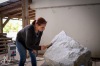 V Plané nad Lužnicí vznikají nové mramorové sochy. Na prvním kamenosochařském sympoziu sochá punkáč i fotograf