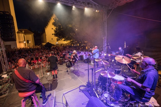 Koncert v opravené Slavii a česká premiéra. Jazzový festival rozezní jih Čech 