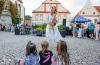 Lidé rozsvítili táborské náměstí. Na onkologicky nemocné děti přispěli téměř padesáti tisíci  