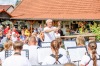 Svišti se sborem zněli pivovarským dvorem v Hlavatcích