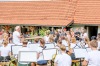 Svišti se sborem zněli pivovarským dvorem v Hlavatcích