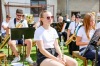 Svišti se sborem zněli pivovarským dvorem v Hlavatcích
