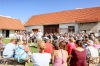 Svišti se sborem zněli pivovarským dvorem v Hlavatcích
