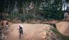 Tábor má nový bikepark. Kultovní cihelnu otevřeli závody, Indy i Strýc Nory