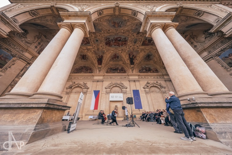 Klasici v Táboře vyjeli do Prahy. Epoque Quartet si podmanil senát