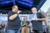 Kapely hrály benefici pro Kaňku. Michal Prokop slavil narozeniny i novou desku