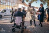 Prezident republiky navštívil Tábor. Lidem naděloval ponožky i teze o pravdě