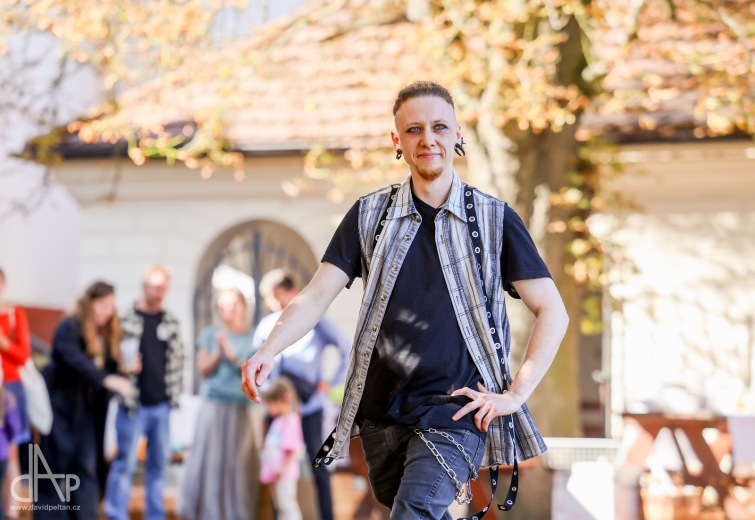 Dali věcem druhou šanci. Reuse den v Táboře ukázal, že nemusí končit v odpadu